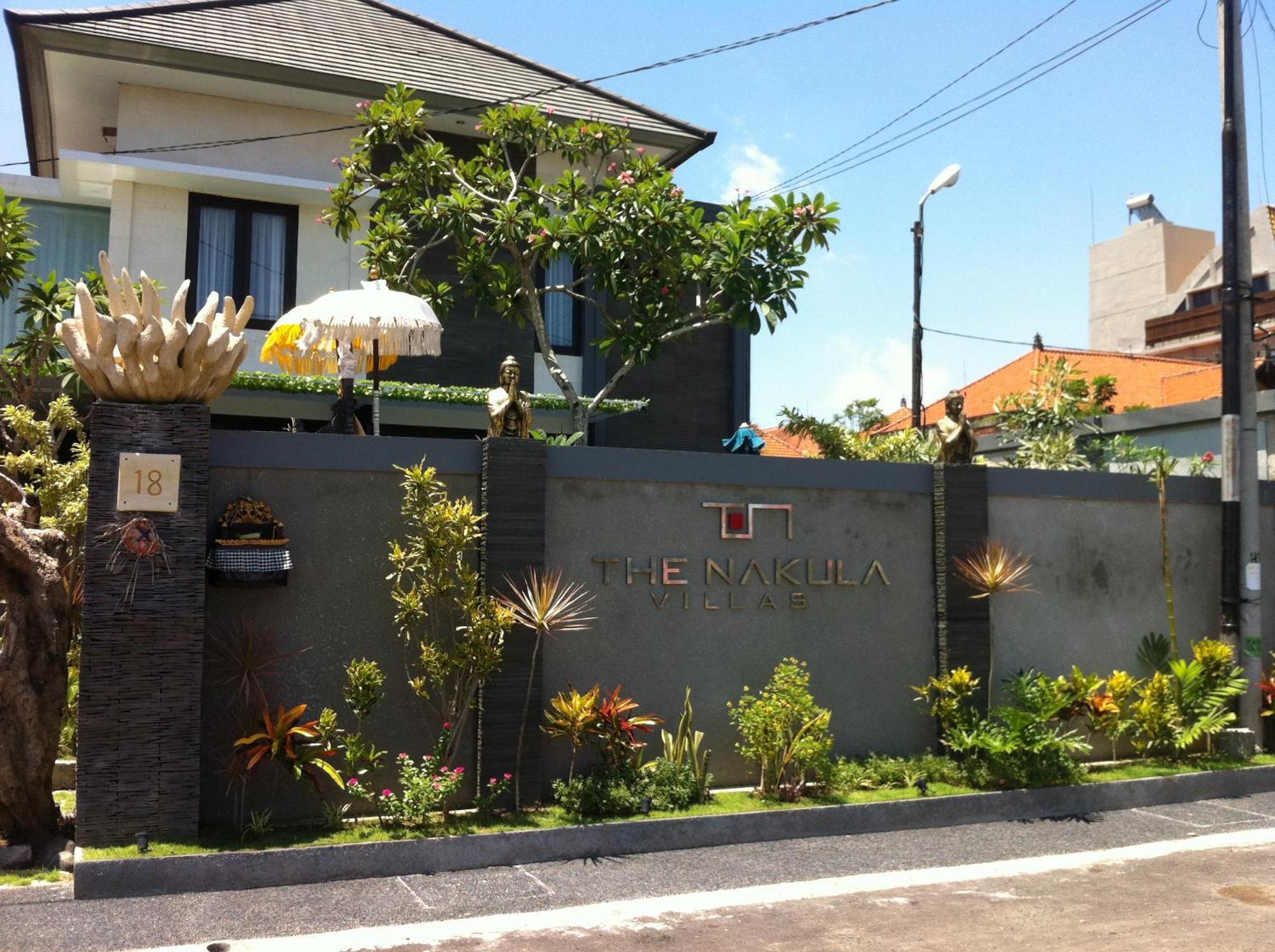 The Nakula Villas Kuta  Room photo